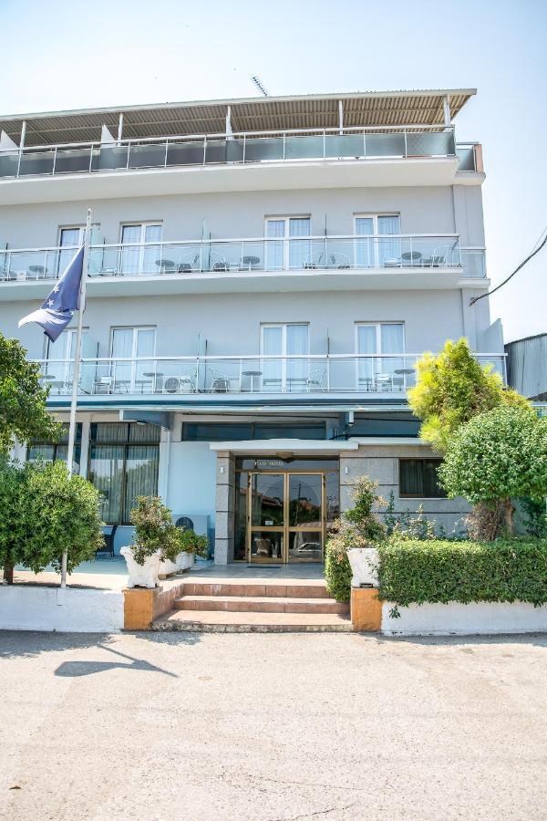 איגיו Telis Hotel מראה חיצוני תמונה