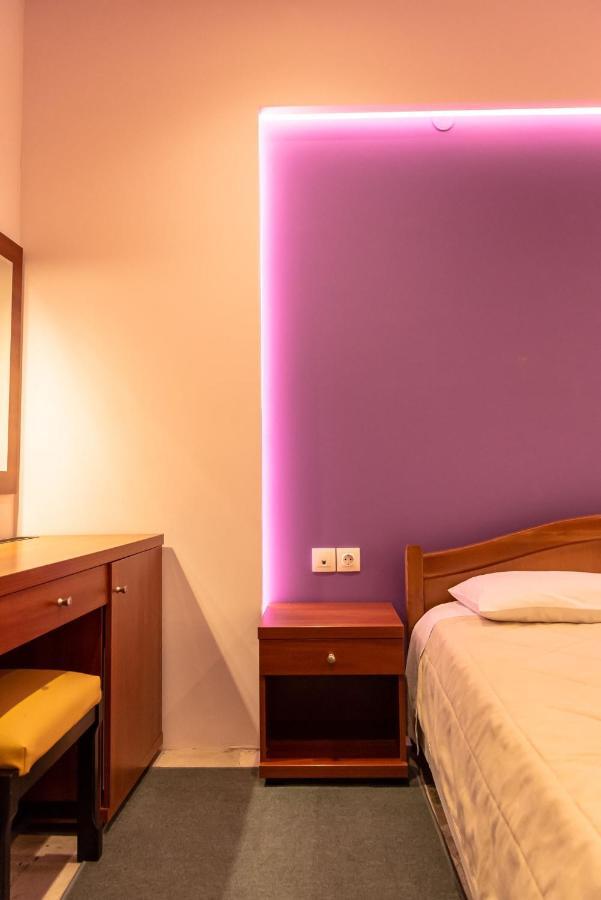 איגיו Telis Hotel מראה חיצוני תמונה