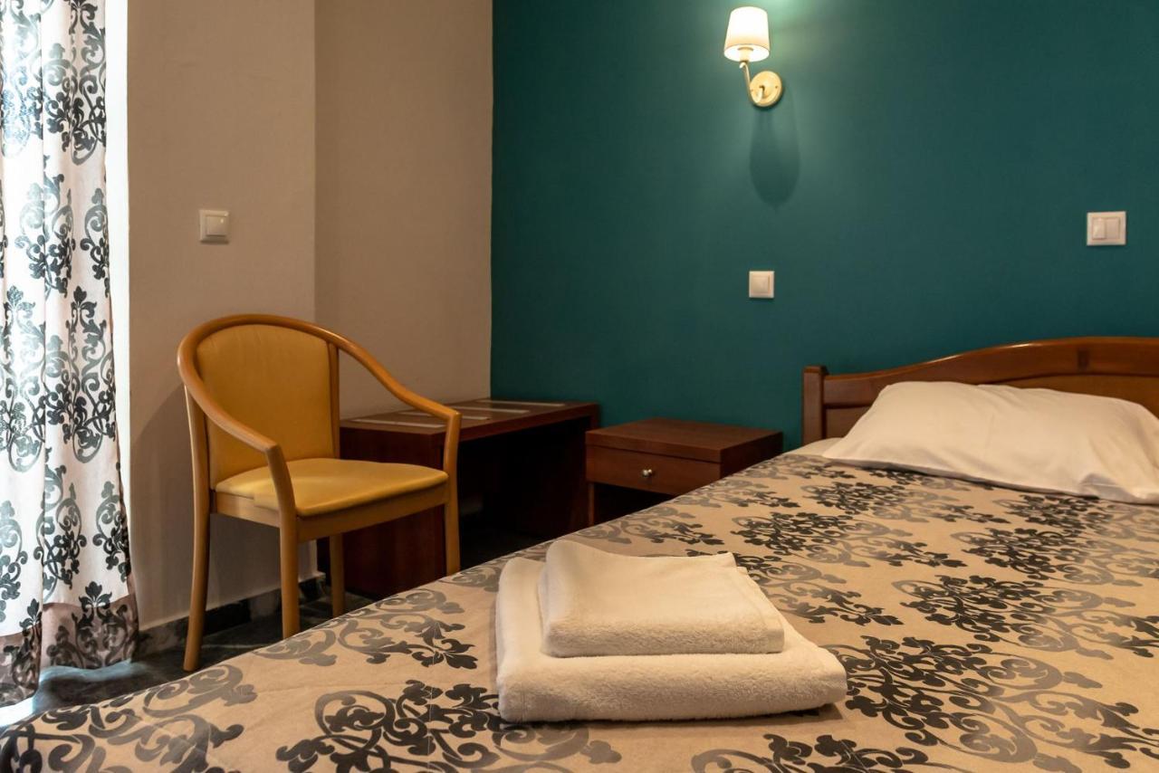 איגיו Telis Hotel מראה חיצוני תמונה