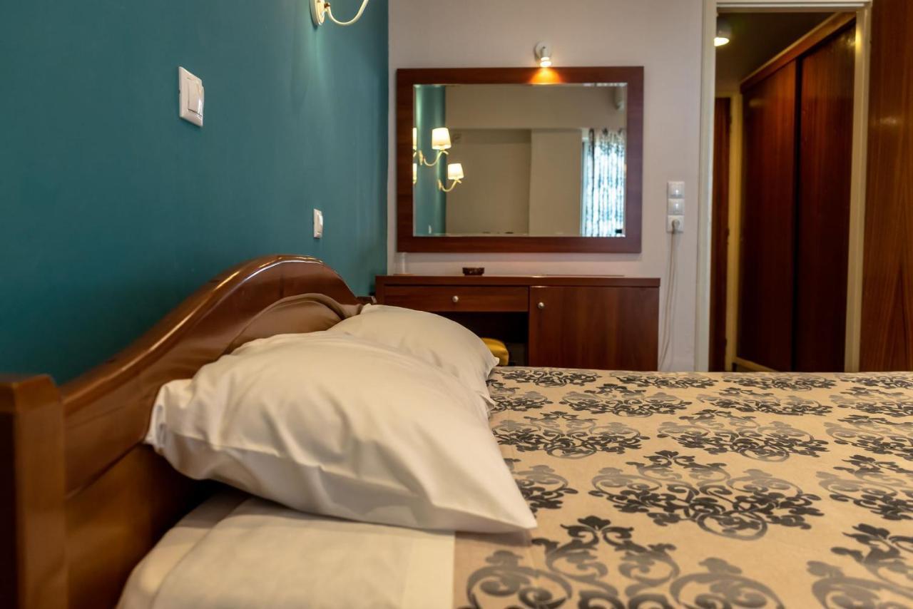 איגיו Telis Hotel מראה חיצוני תמונה